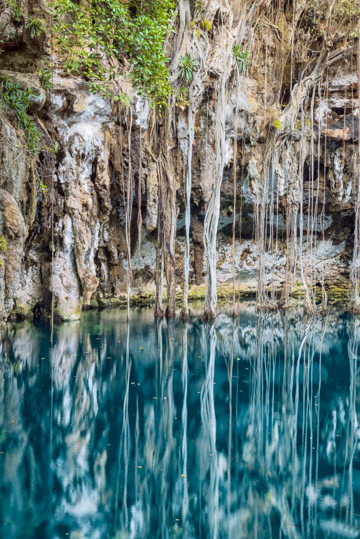 Der traumhaft schöne Cenote Yokdzonot lädt zum erfrischenden Bad ein.