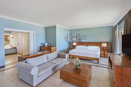 Junior Suite Beachfront