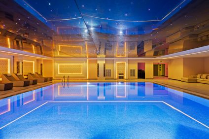Piscine intérieure