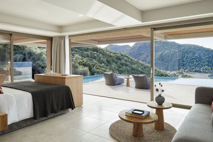 Deluxe Suite Privatpool