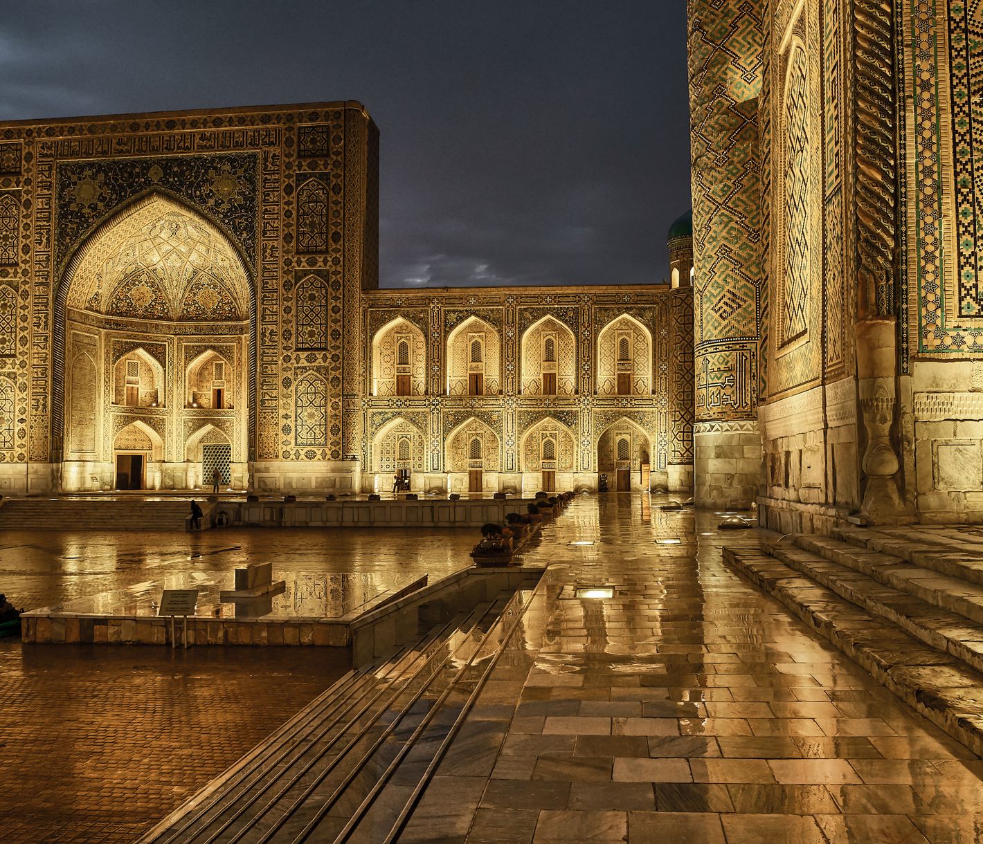 Le Reghistan, la « place de sable », est le cœur battant de Samarcande.