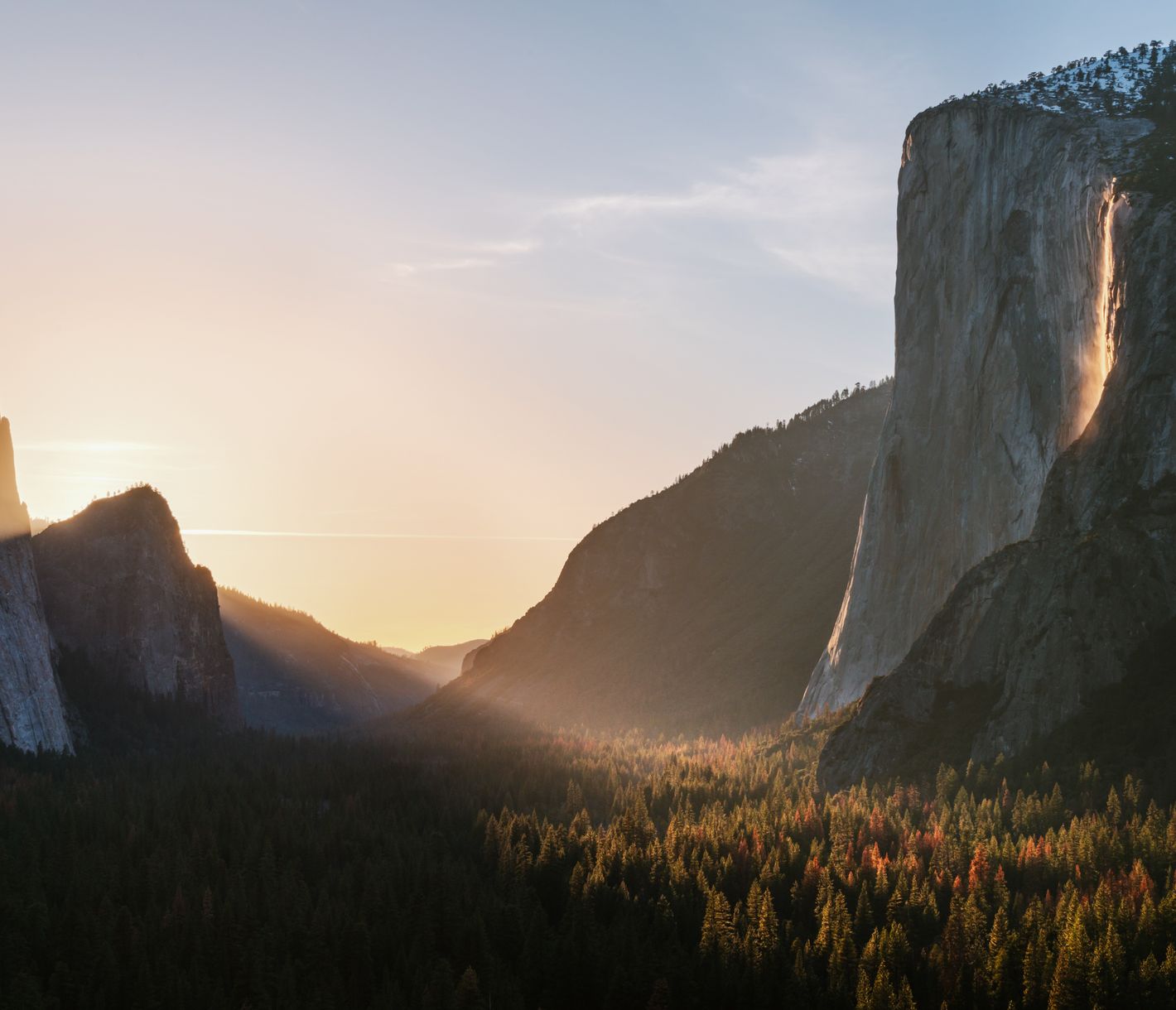 Die Abendstimmung im Yosemite National Park ist einfach magisch.