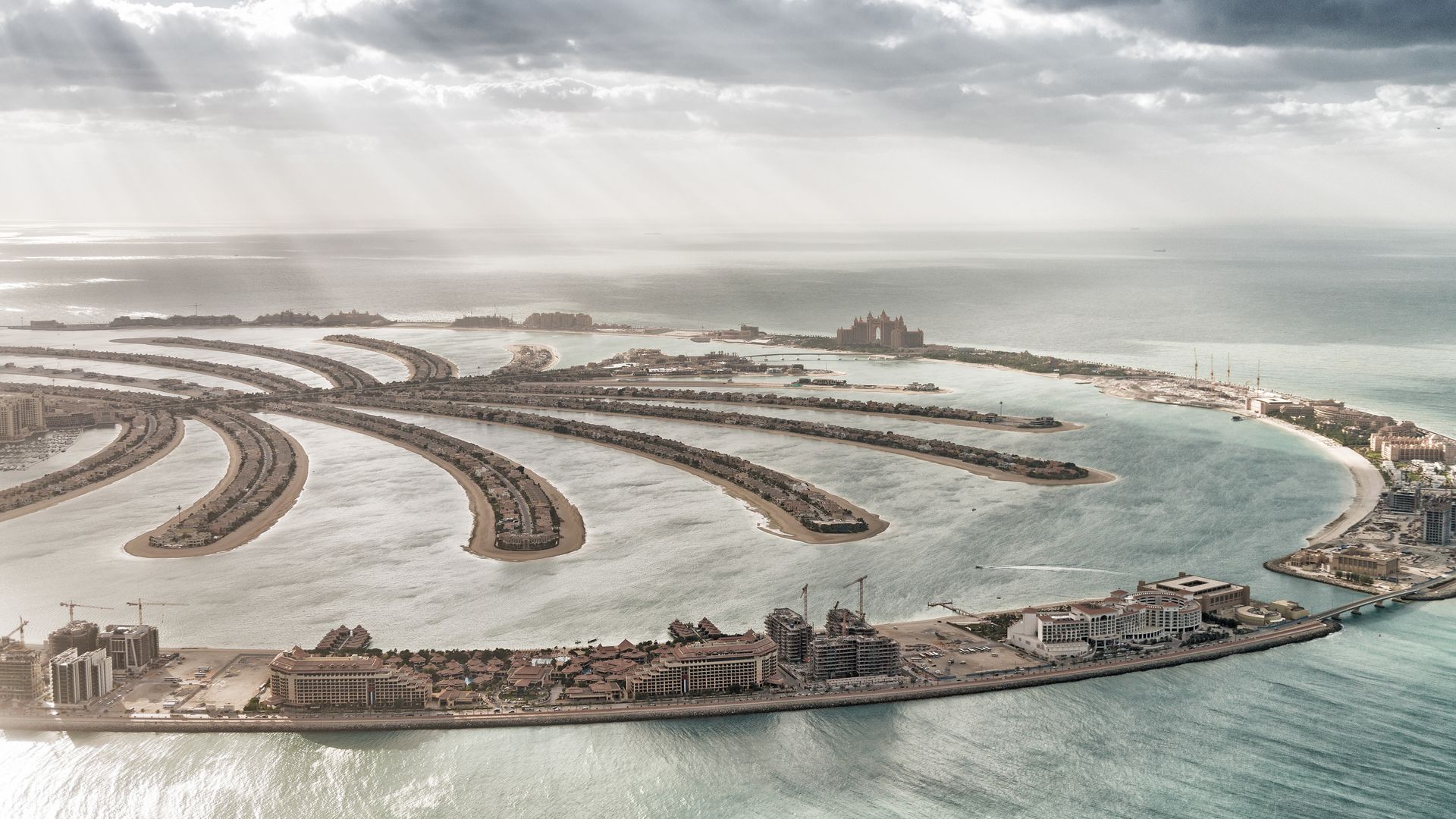 Quand la main de l’Homme construit un archipel entier !