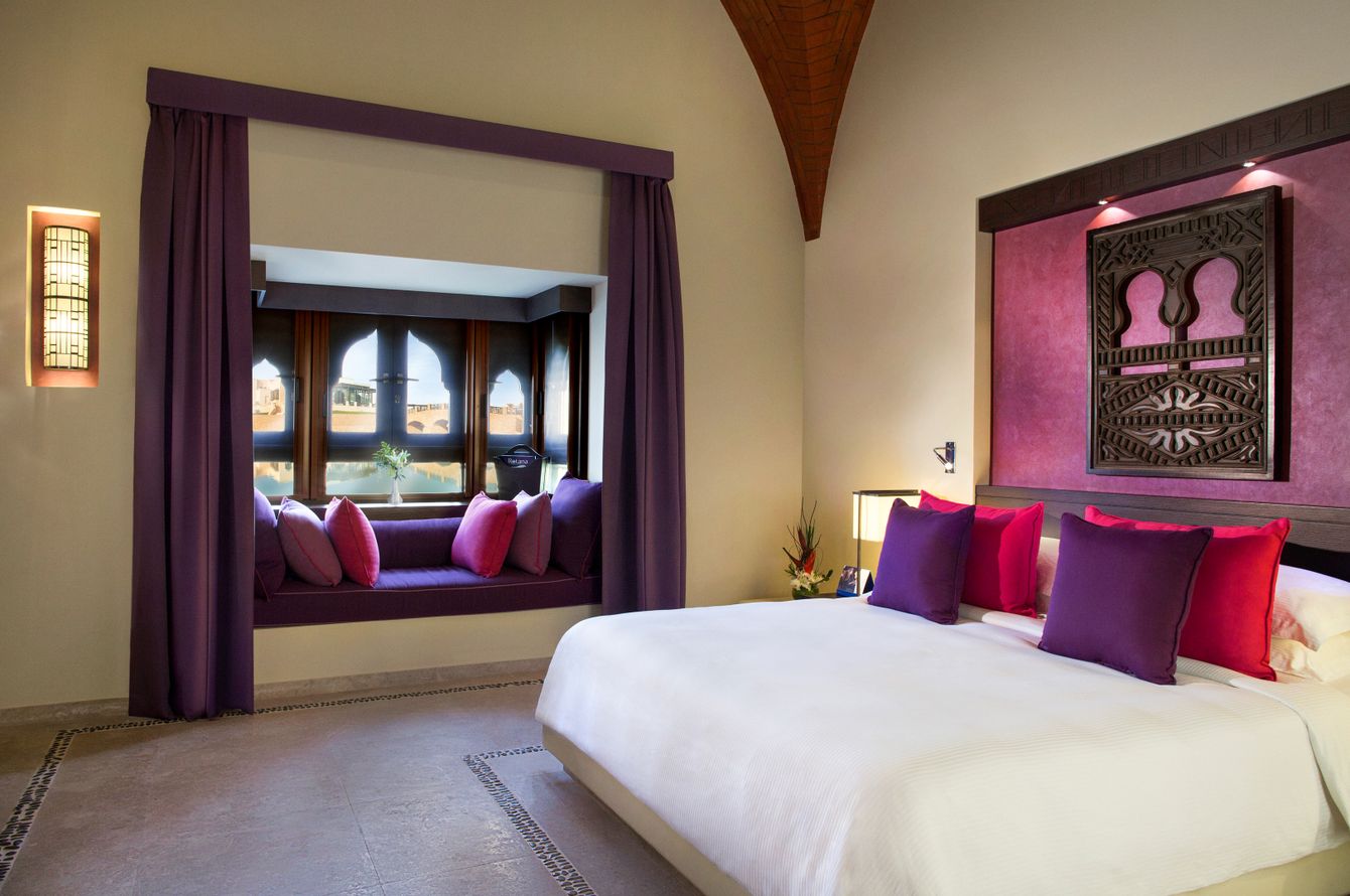 Suite Club Rotana