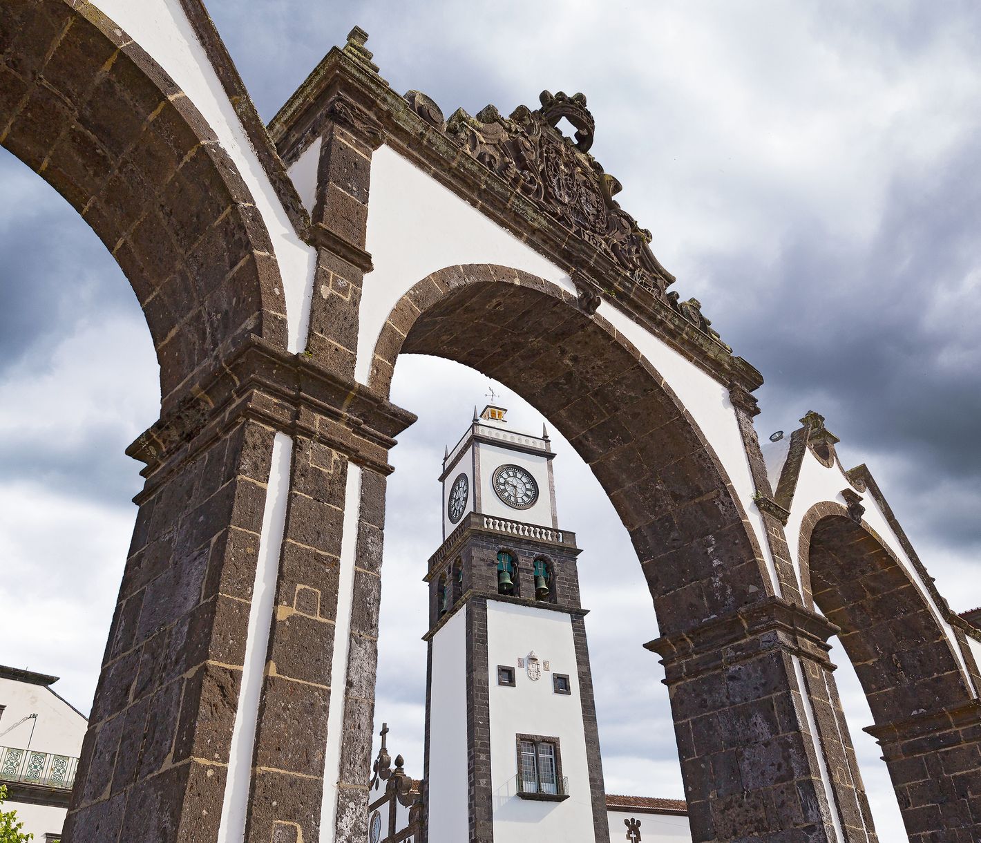 Die Portas da Cidade sind das Wahrzeichen von Ponta Delgada, der Hauptstadt der Insel São Miguel.
