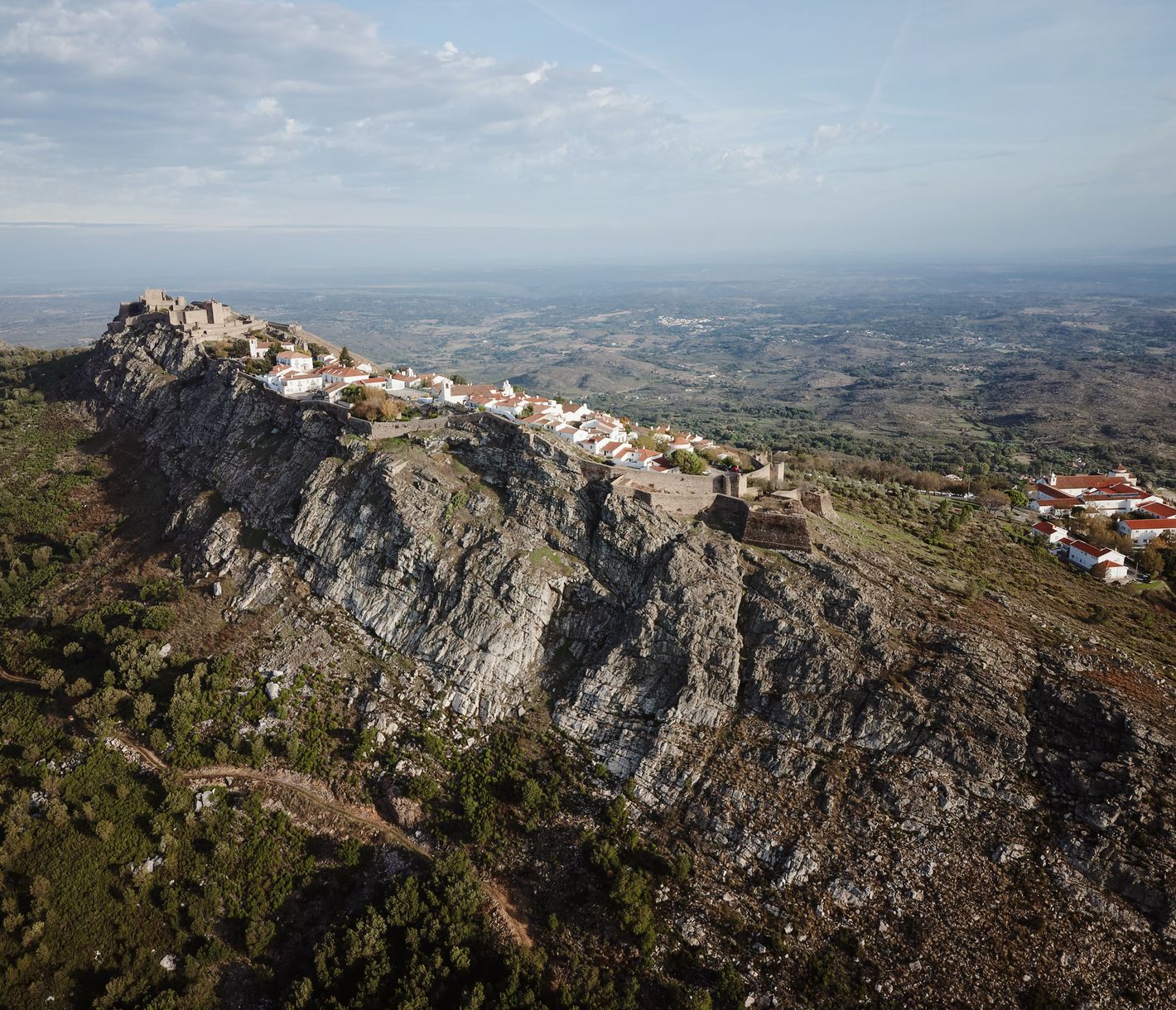Marvão – Mittelalterliche Festungsstadt mit spektakulärer Bergkulisse
