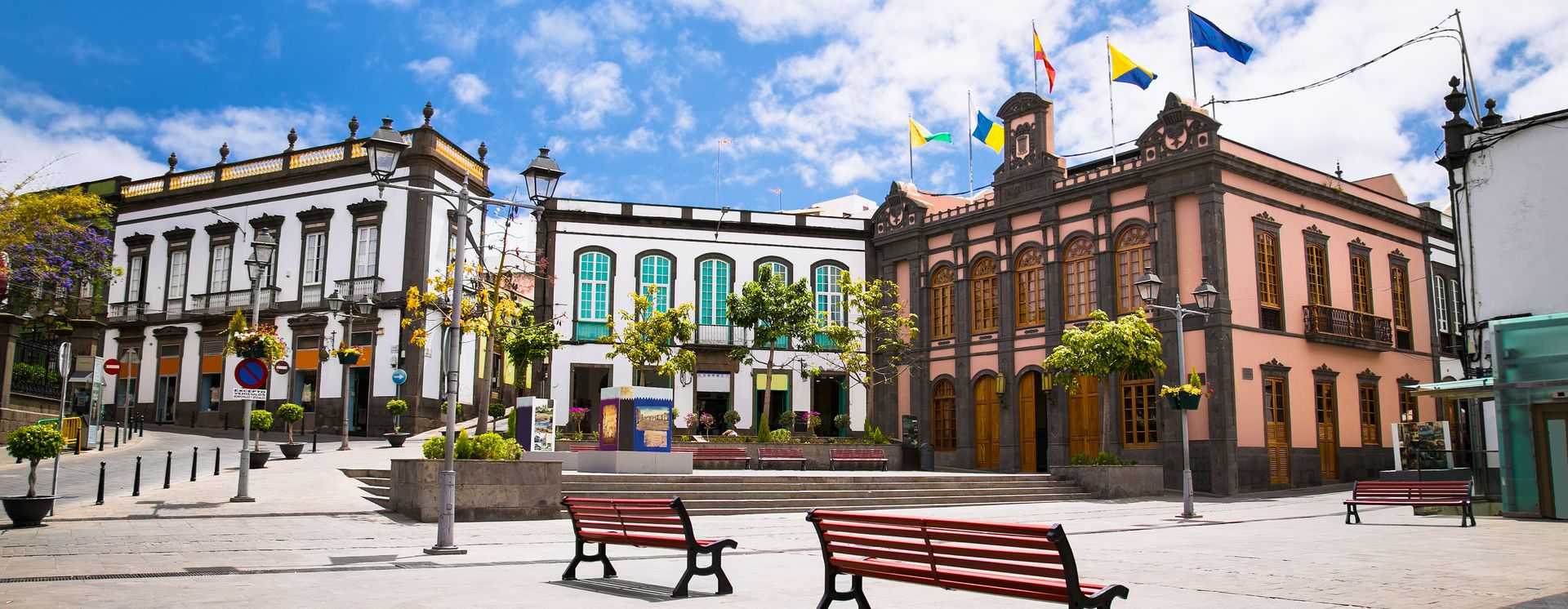 Plaza de Constitución mit Rathaus