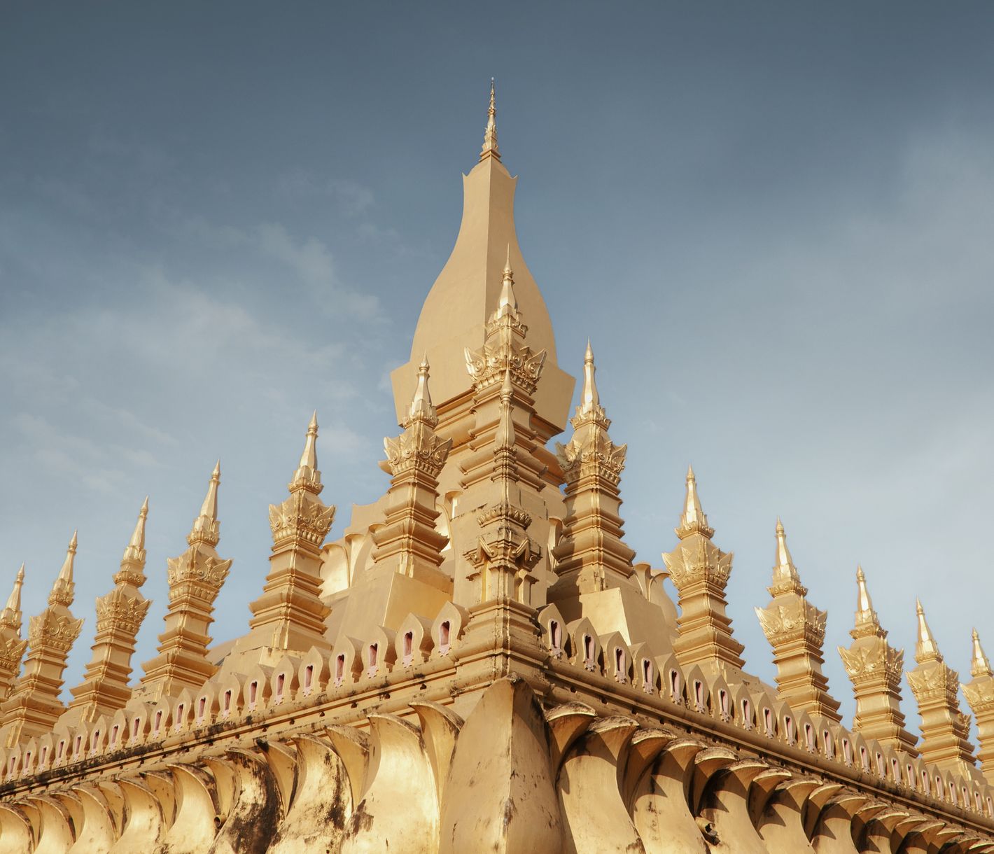 Die Pha That Luang Stupa ist Vientianes goldenes Herz und ein nationales Wahrzeichen.