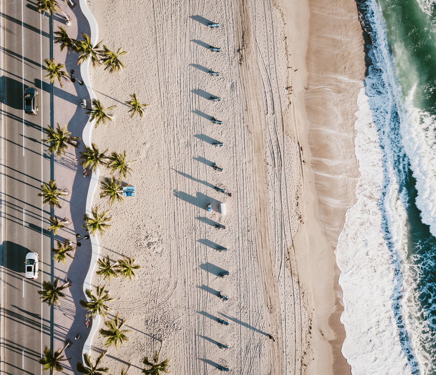 Die Strandpromenade von Fort Lauderdale aus der Vogelperspektive