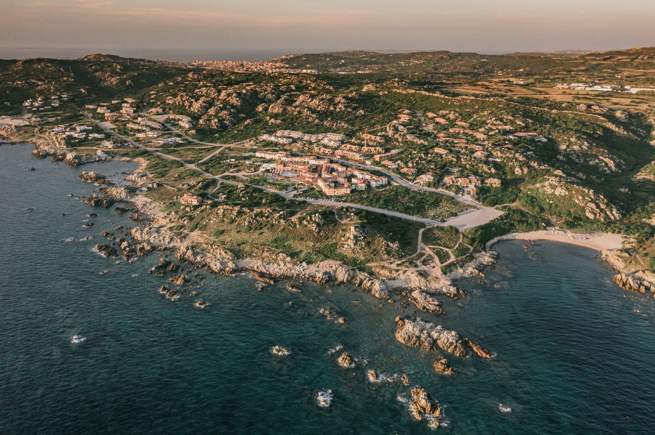 Mangia's Santa Teresa Resort, Curio Collection by Hilton