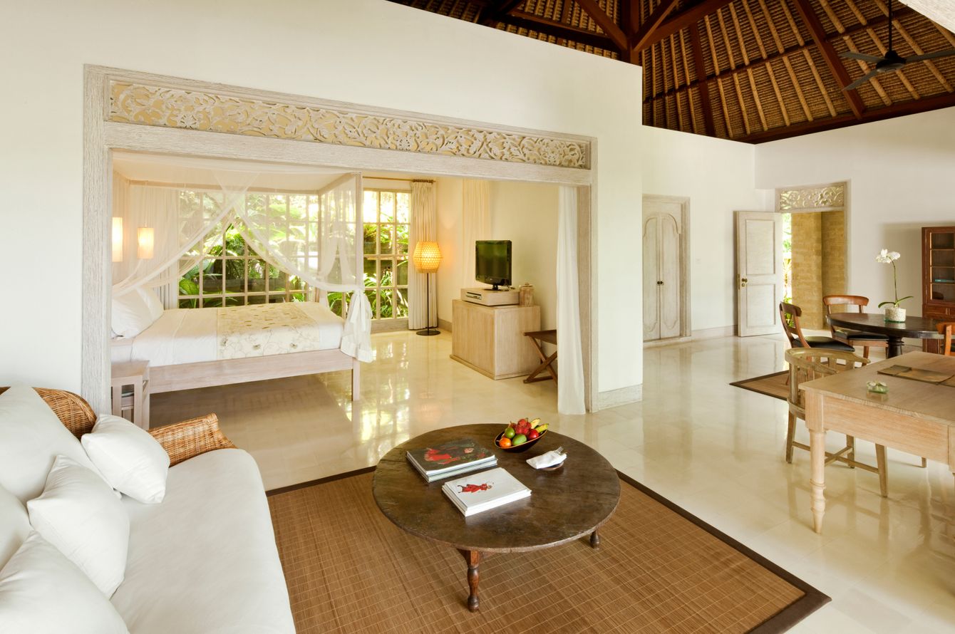 Pool Suite