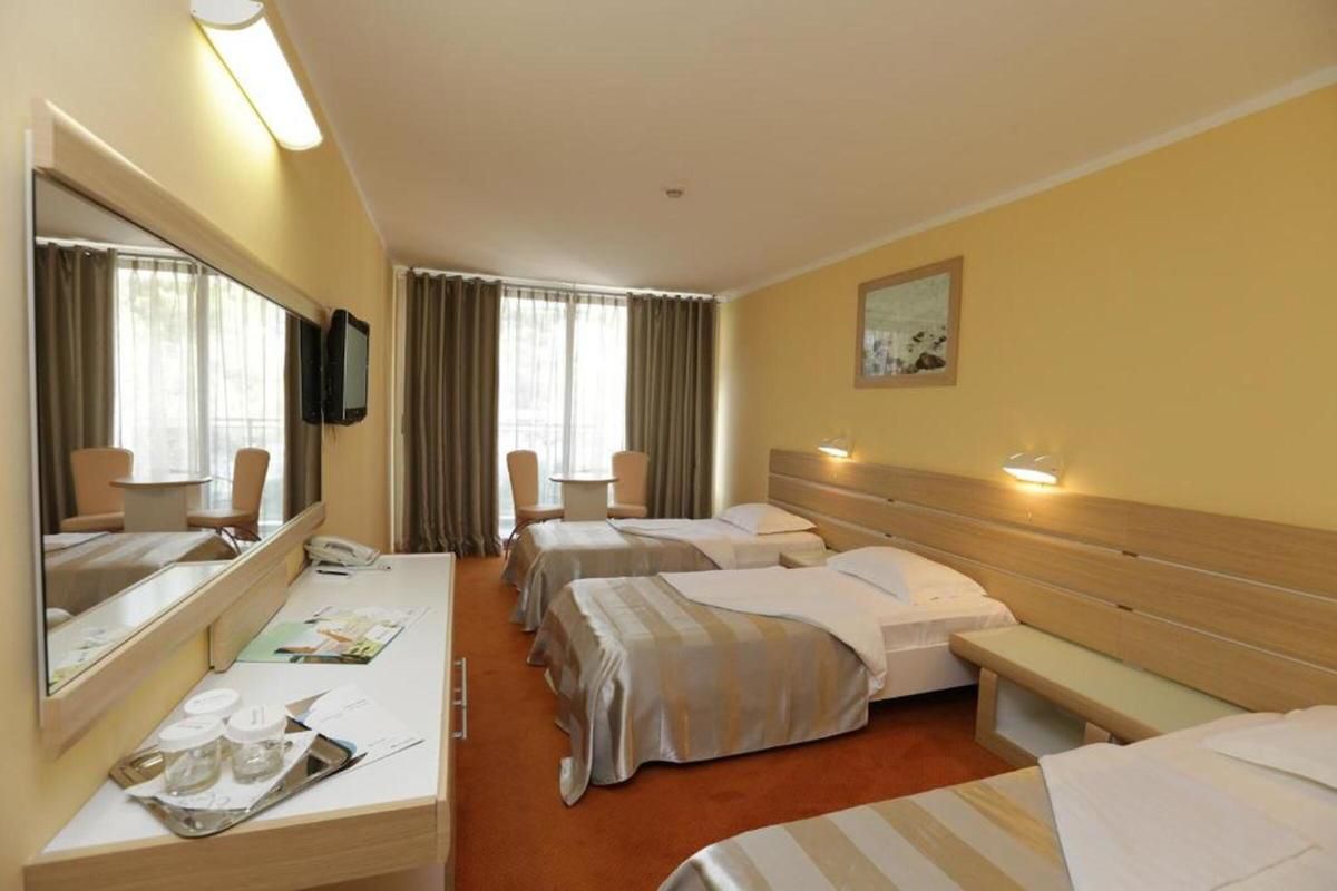 Dreibettzimmer