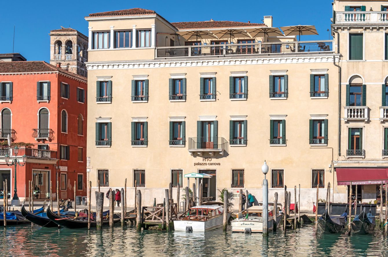H10 Palazzo Canova