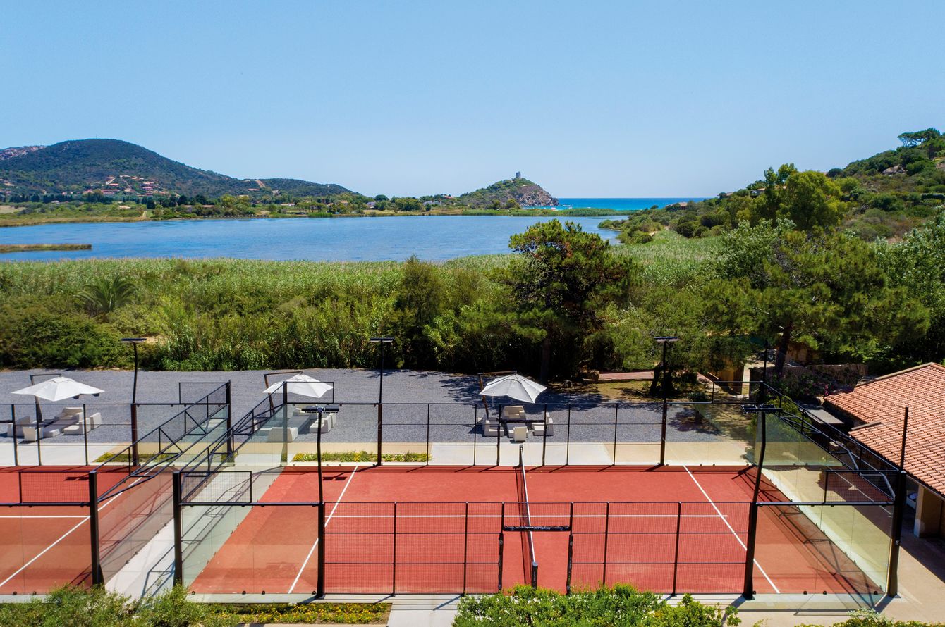 Tennis