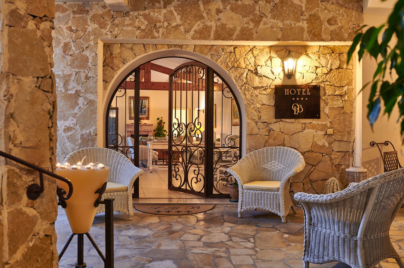 Hotel La Grande Bastide