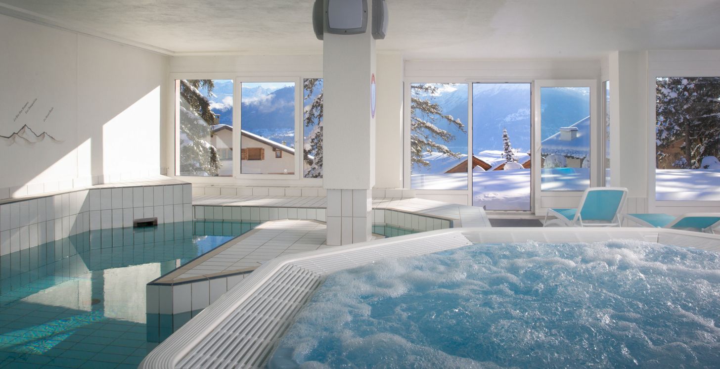 Piscine couverte