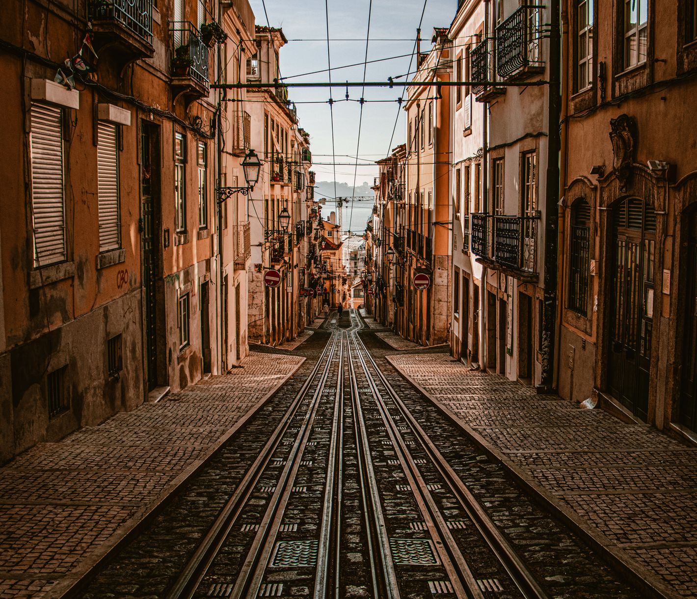 Lissabons steile Gassen: Wo Geschichte auf Charme trifft
