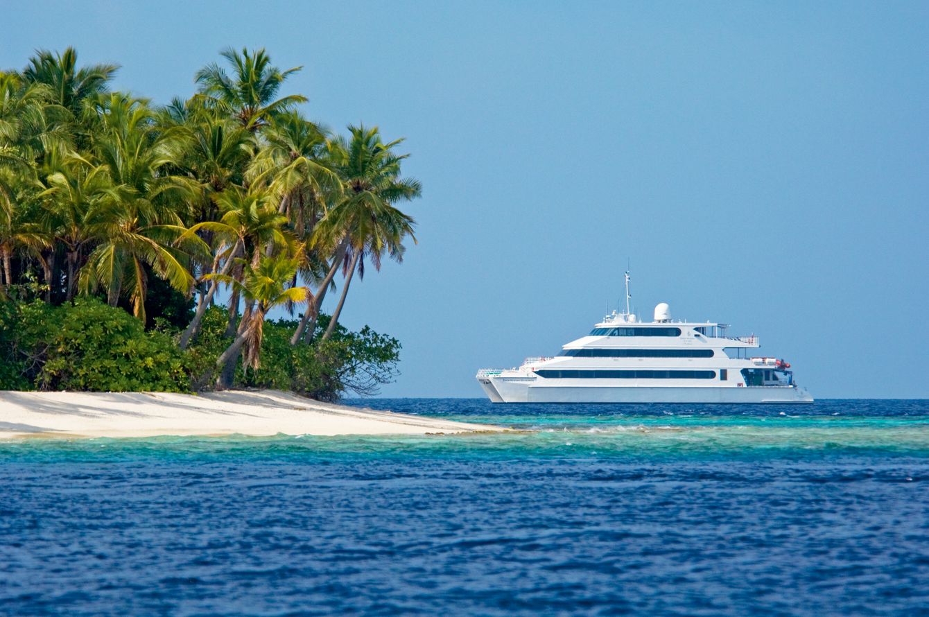 Four Seasons Explorer