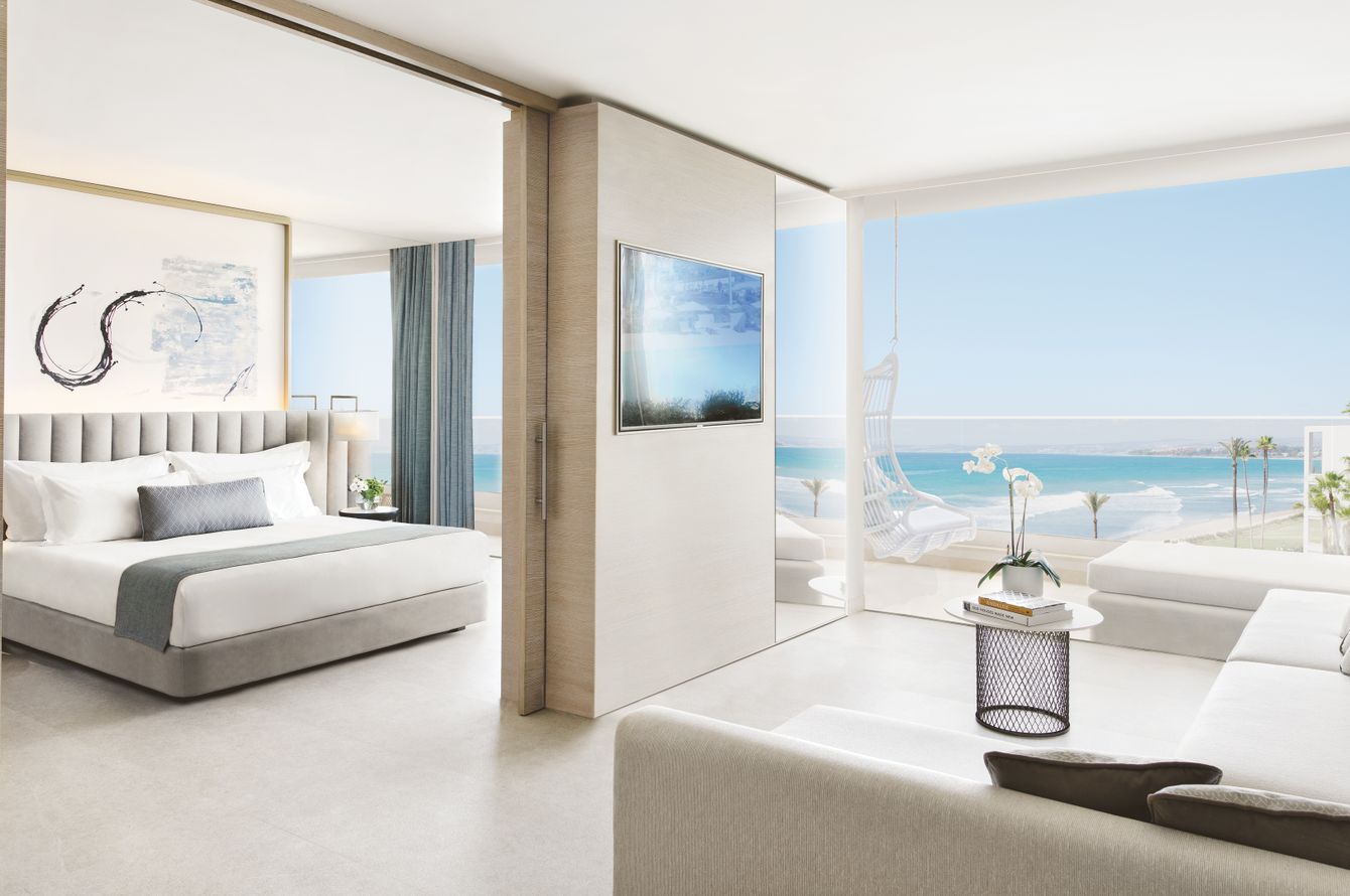 One Bedroom Suite Deluxe Meersicht