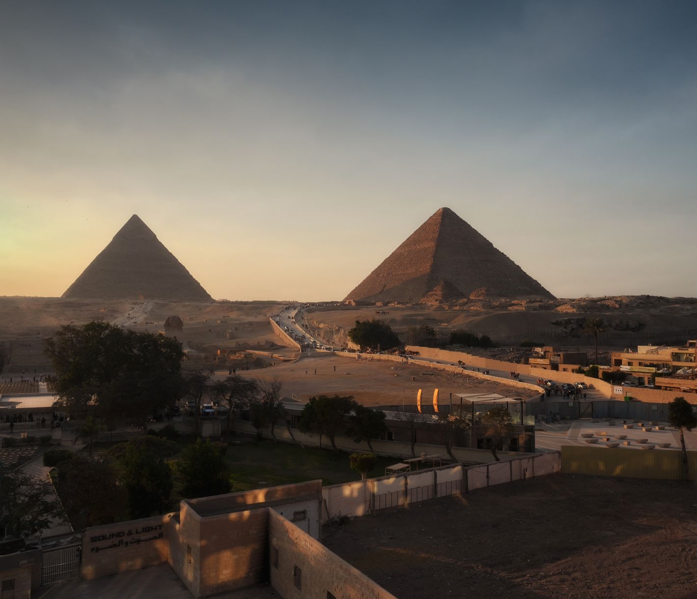 Zeitlose Wächter der Wüste: Die Pyramiden von Gizeh