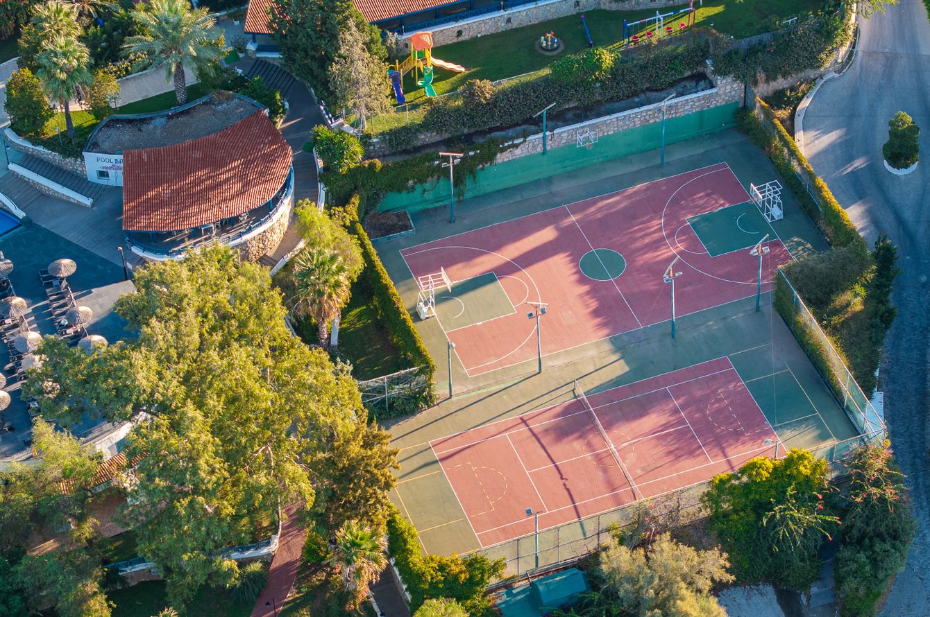 Tennis