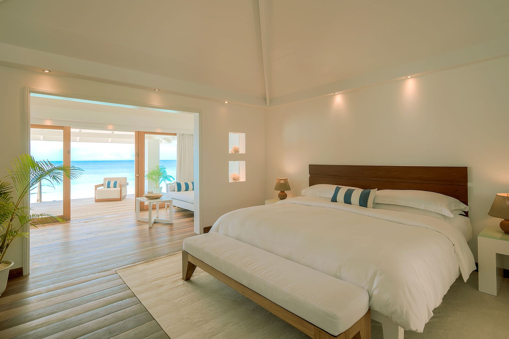 Beach Front Junior Suite 