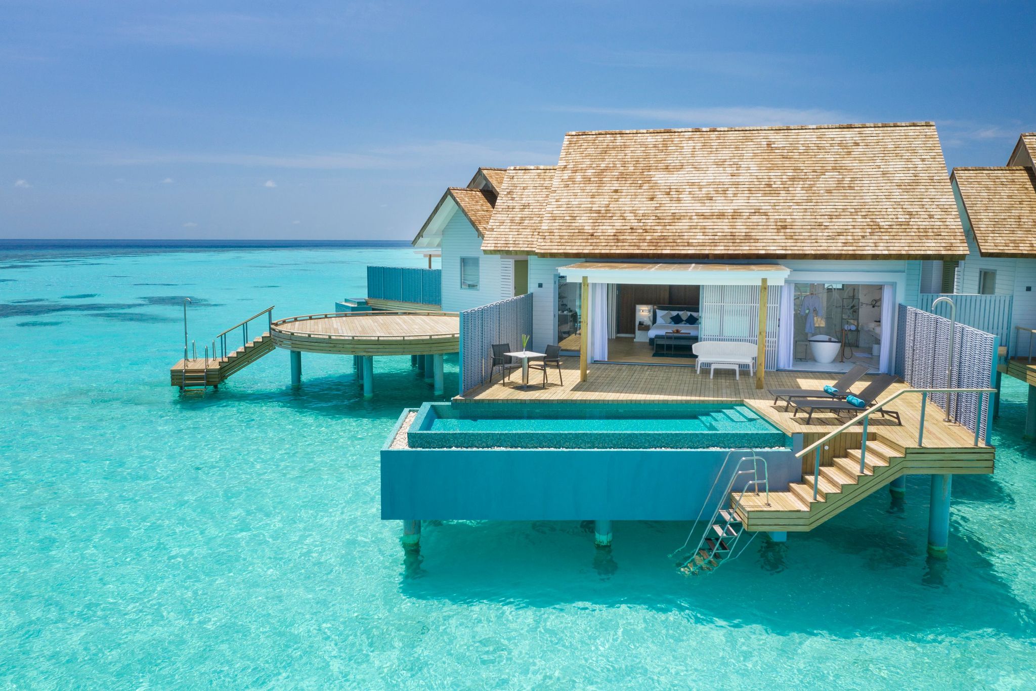 Over Water Villa mit Pool