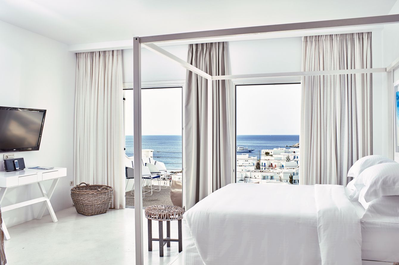 True White Suite