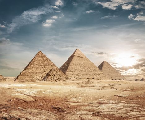 Les pyramides de Gizeh