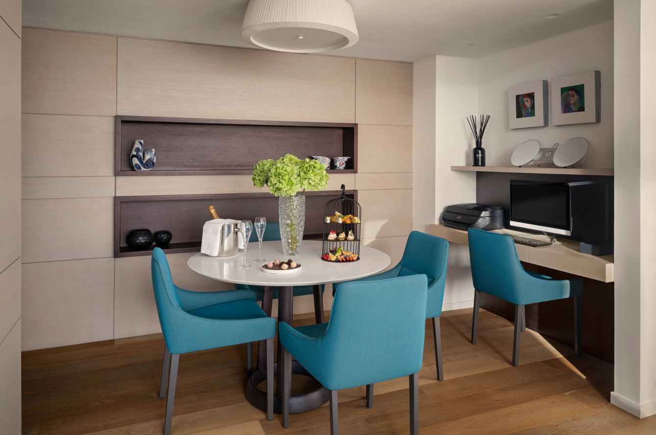 Premium Suite