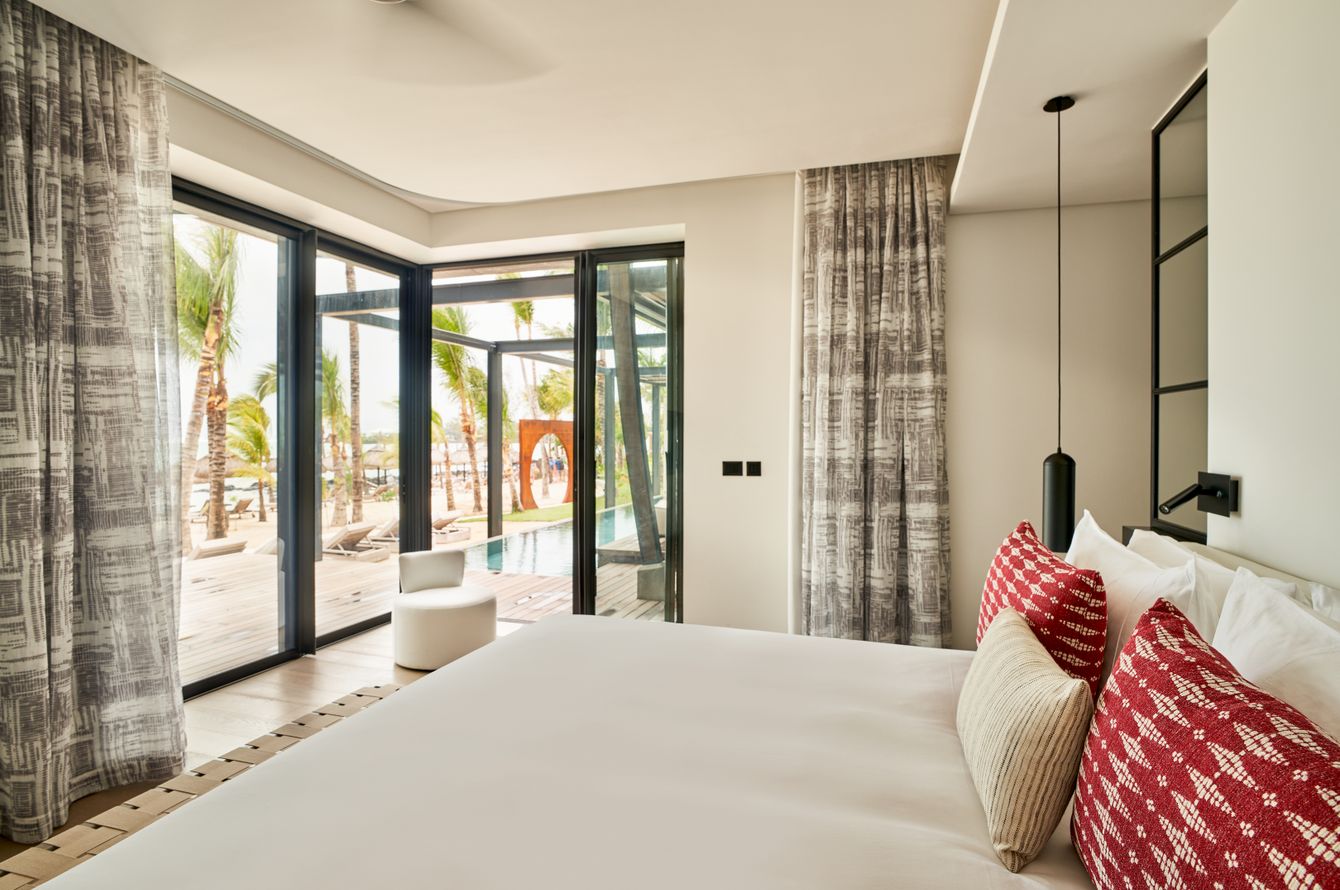 Villa LUX* Grand Beach