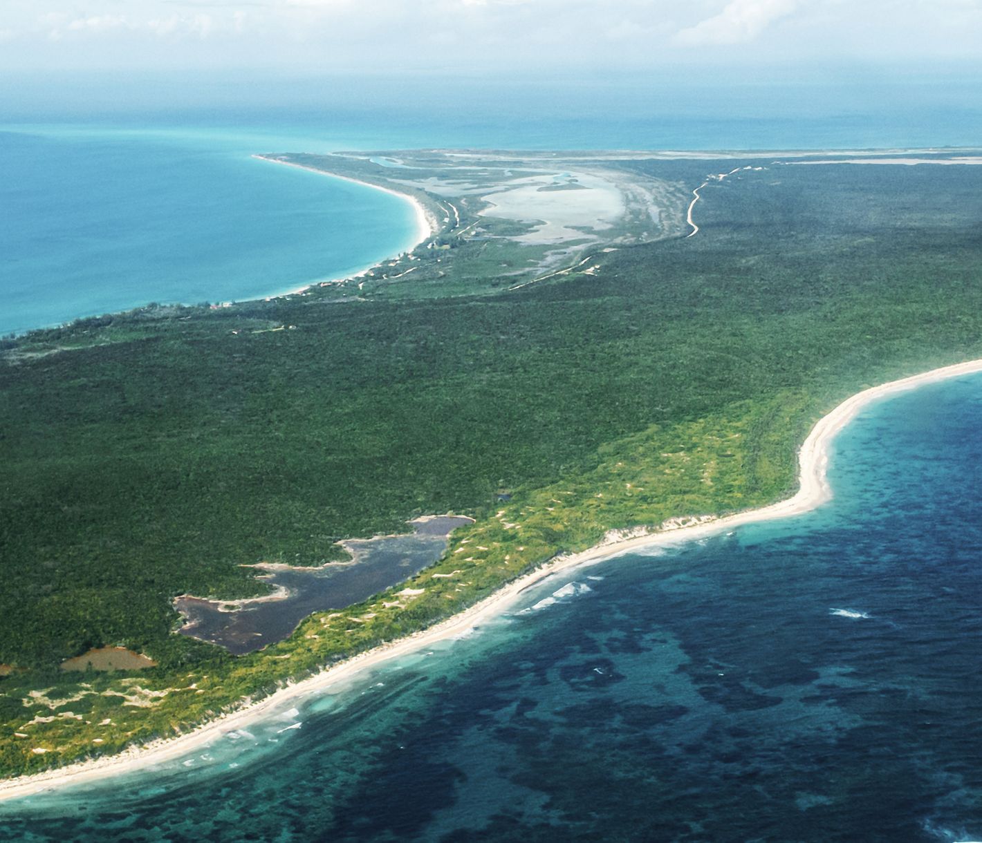 Einsame weisse Sandstrände auf Cat Island